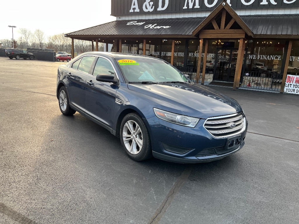 Ford Taurus 4dr Sdn SE FWD 2016