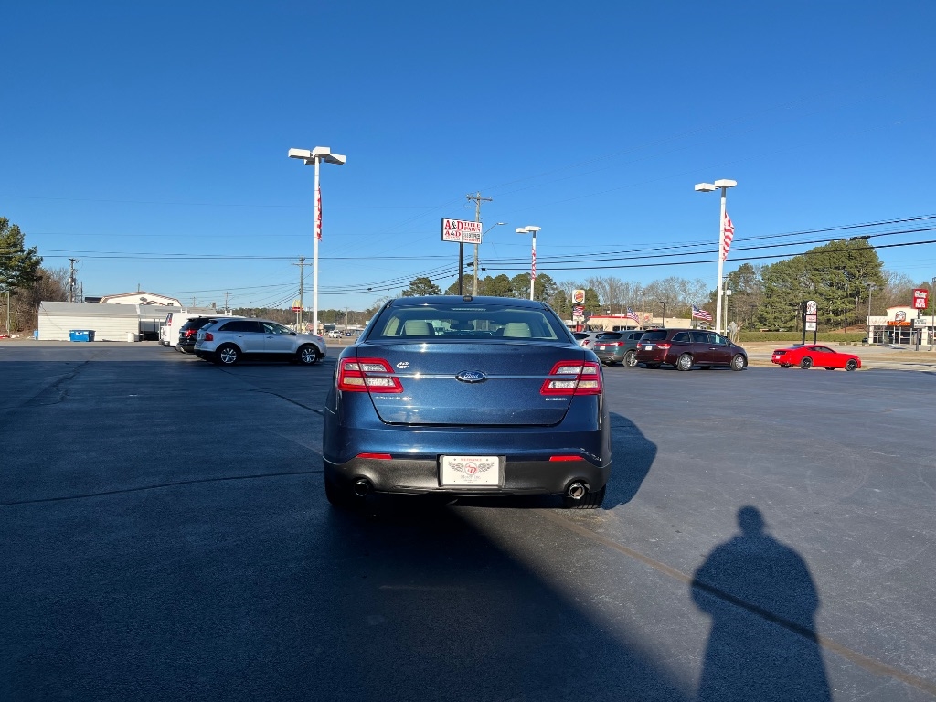 Ford Taurus 4dr Sdn SE FWD 2016