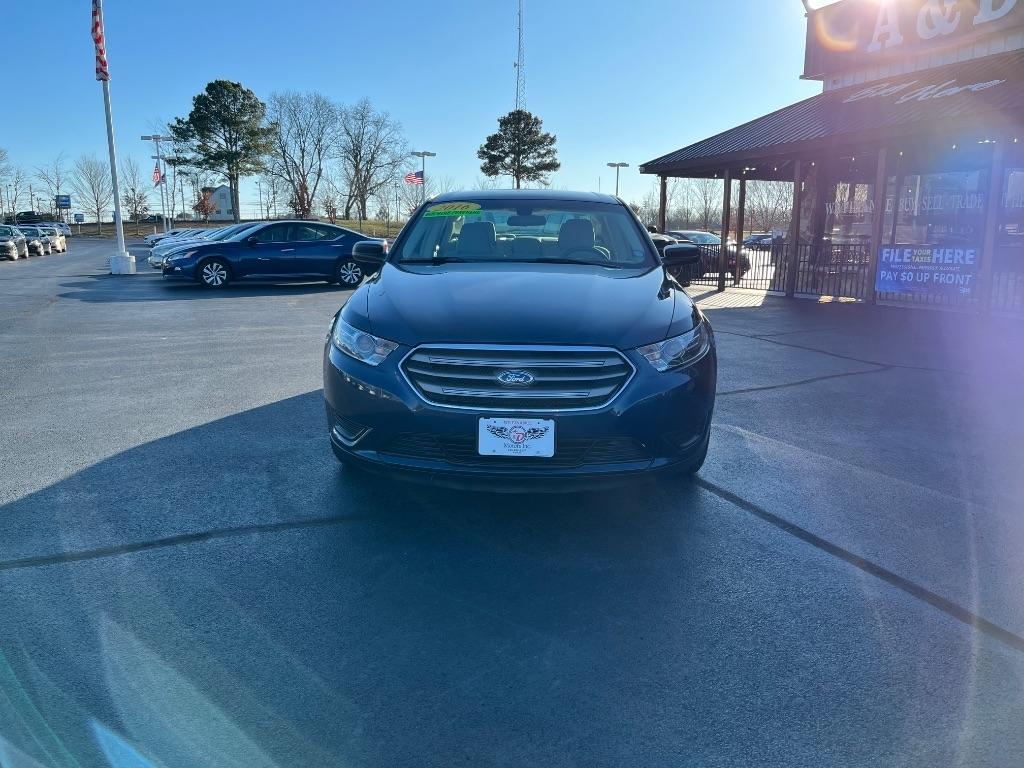 Ford Taurus 4dr Sdn SE FWD 2016