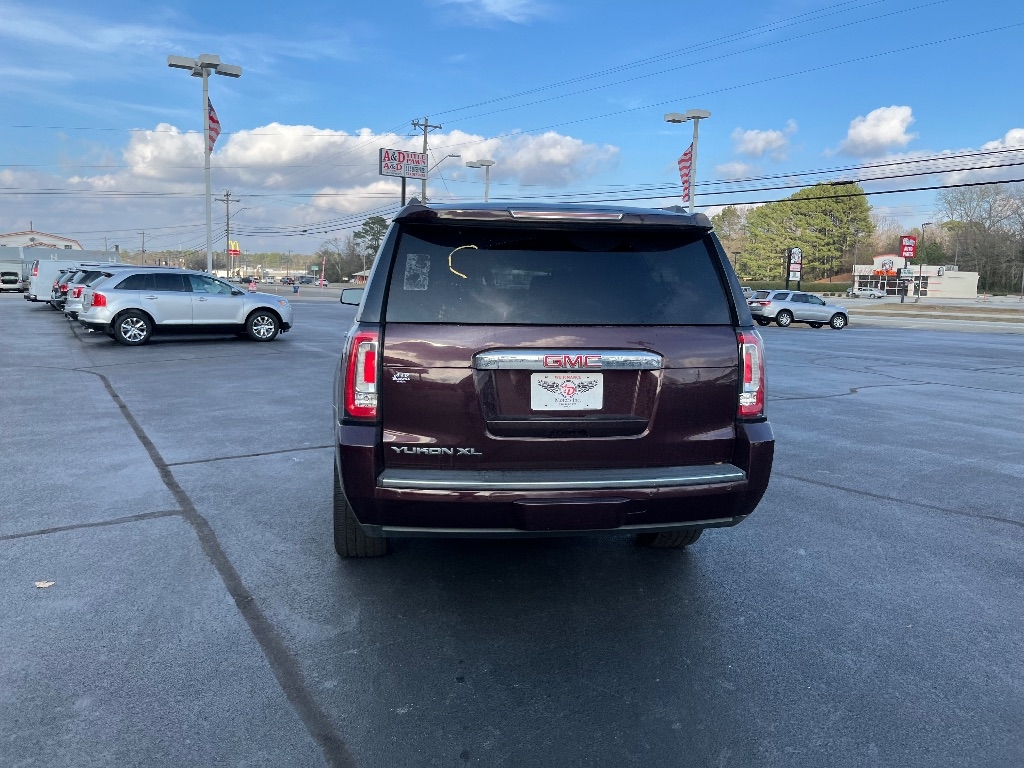 GMC Yukon XL 2WD 4dr Denali 2017