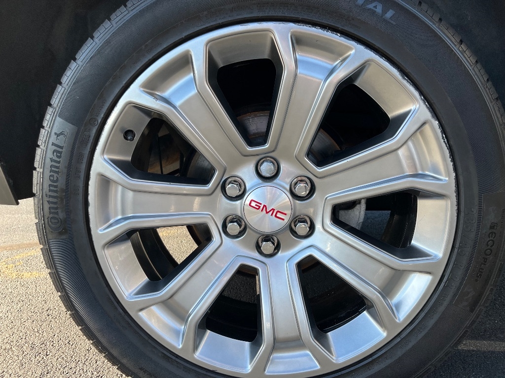 GMC Yukon XL 2WD 4dr Denali 2017