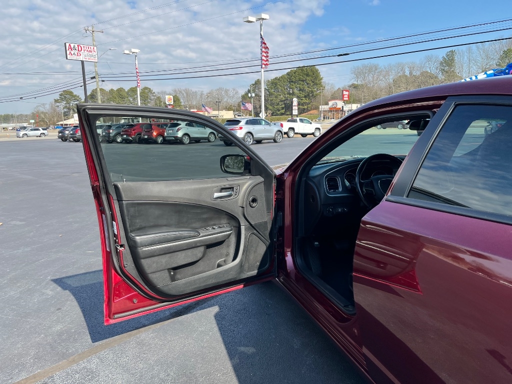 Dodge Charger SXT RWD 2019