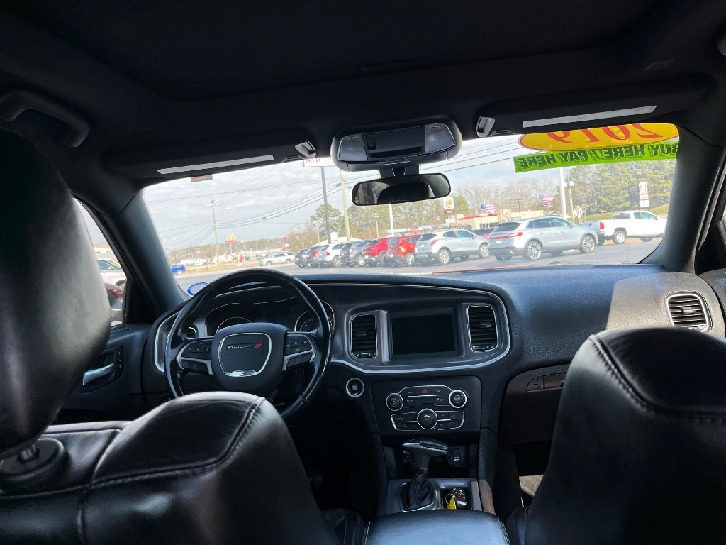 Dodge Charger SXT RWD 2019