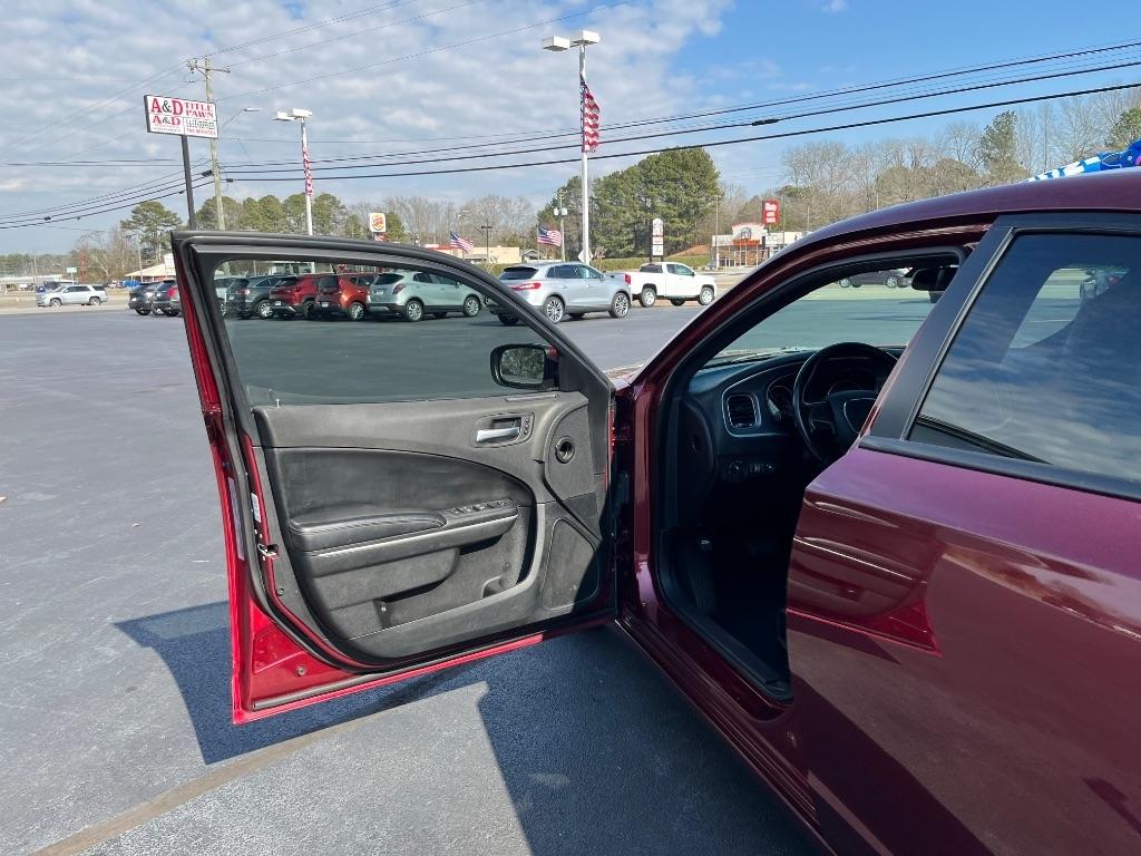 Dodge Charger SXT RWD 2019