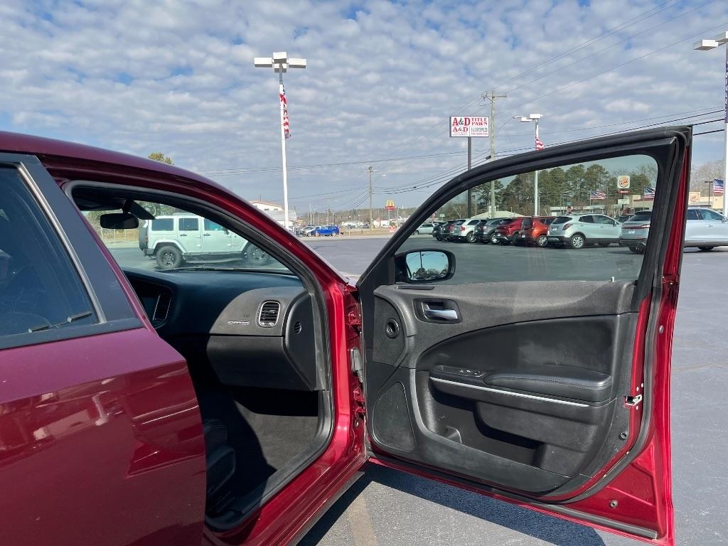 Dodge Charger SXT RWD 2019