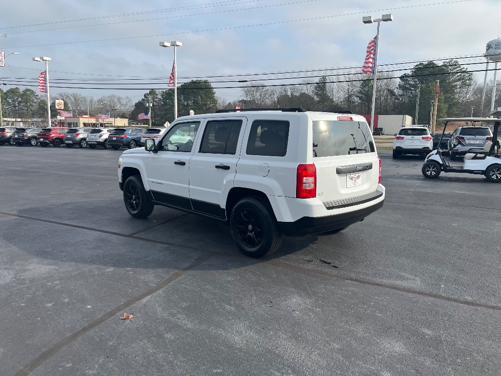 Jeep Patriot FWD 4dr Sport 2012