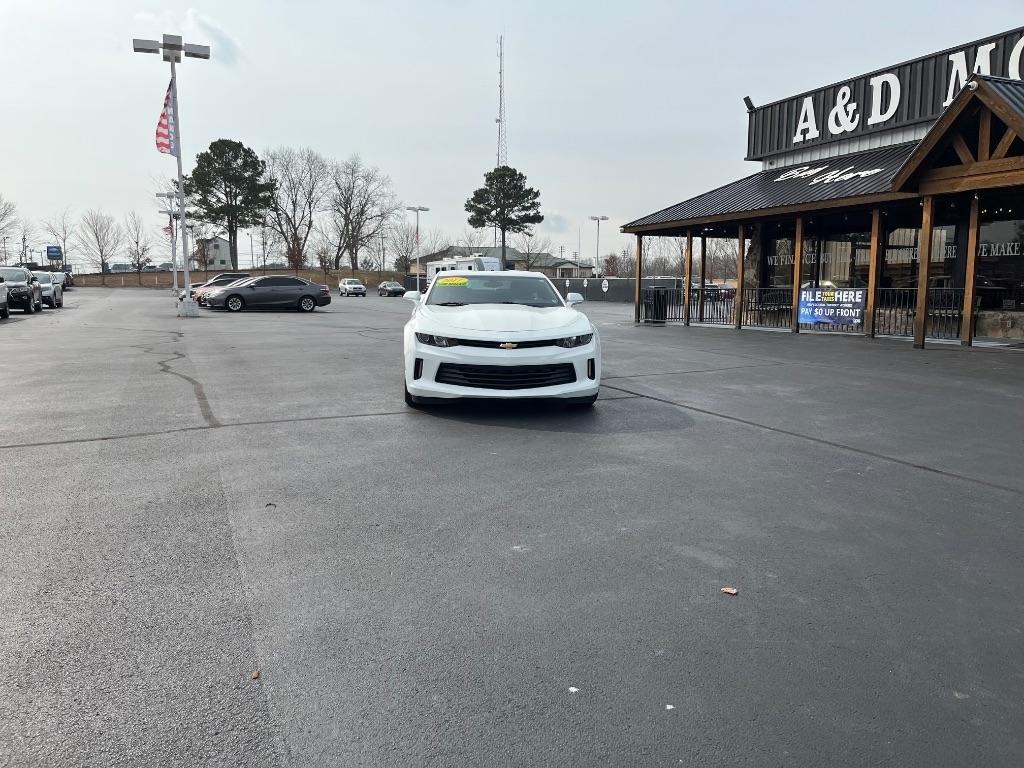 Chevrolet Camaro 2dr Cpe 1LT 2017