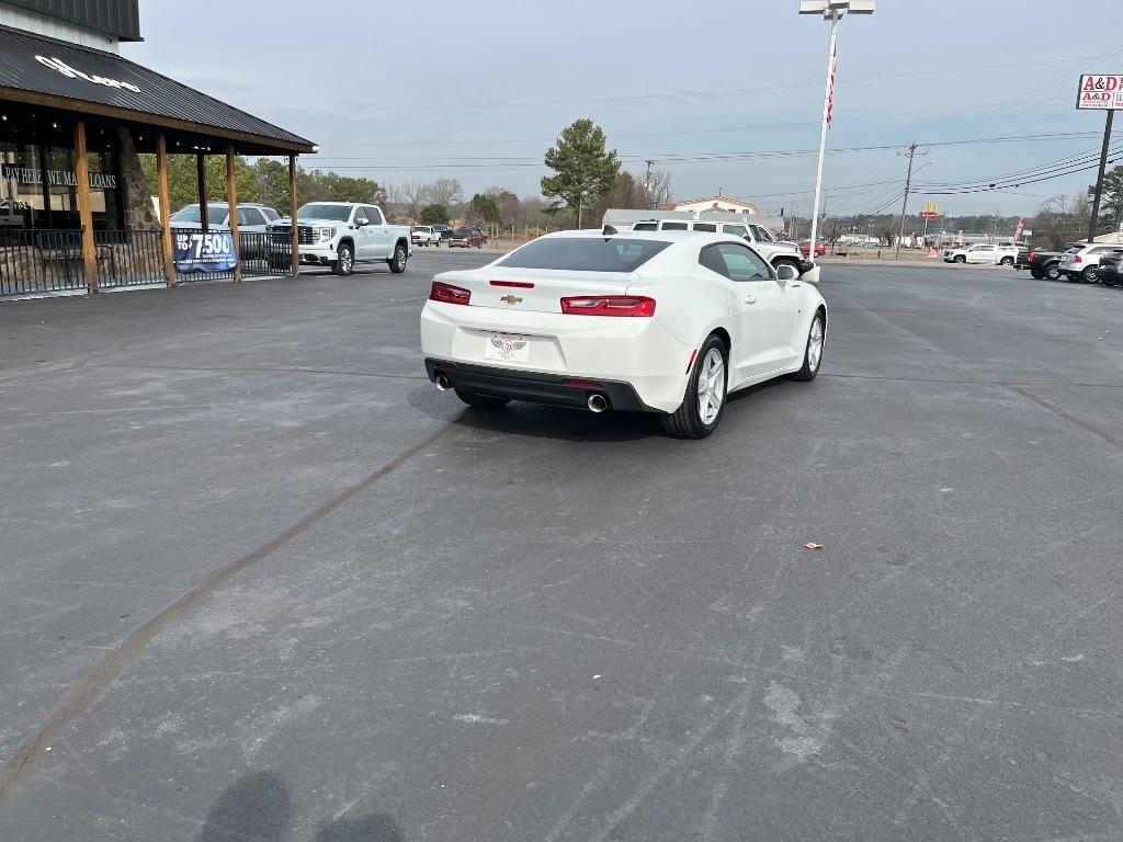 Chevrolet Camaro 2dr Cpe 1LT 2017