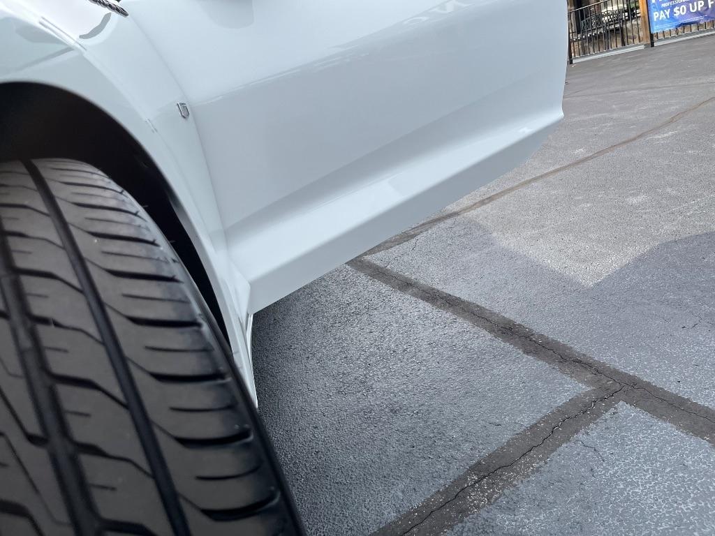 Chevrolet Camaro 2dr Cpe 1LT 2017