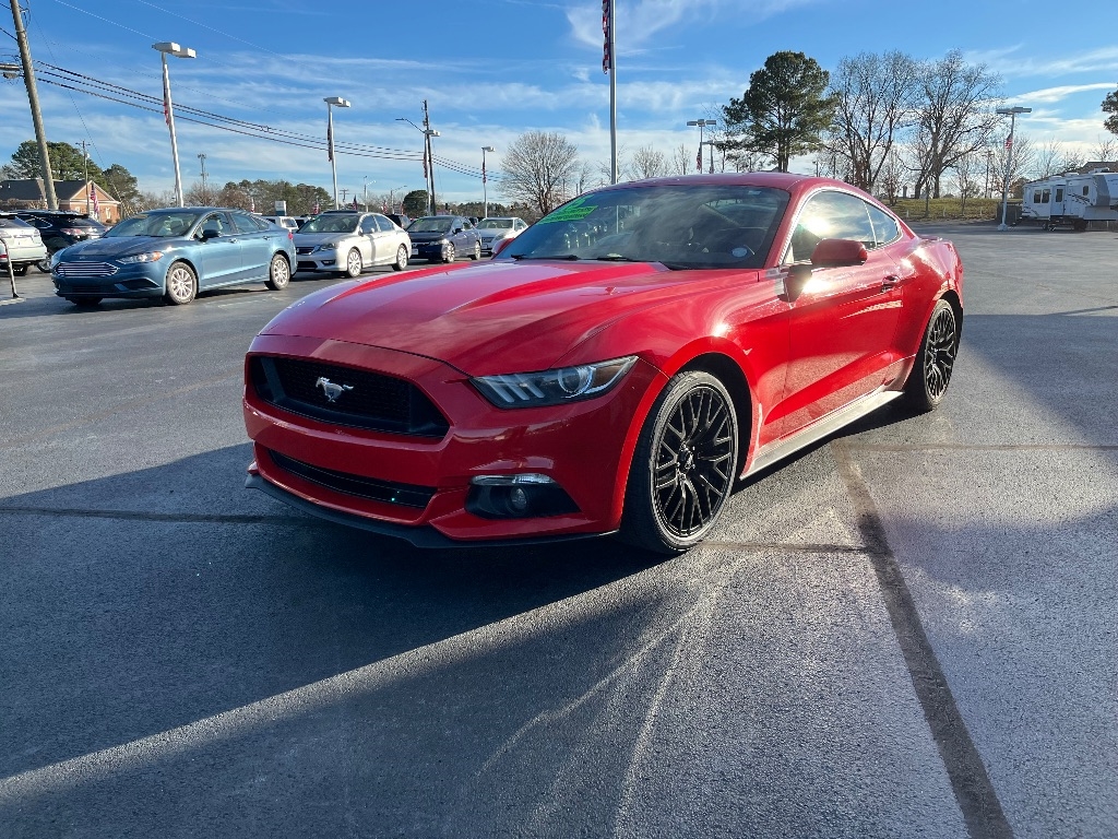 Ford Mustang 2dr Fastback EcoBoost 2015