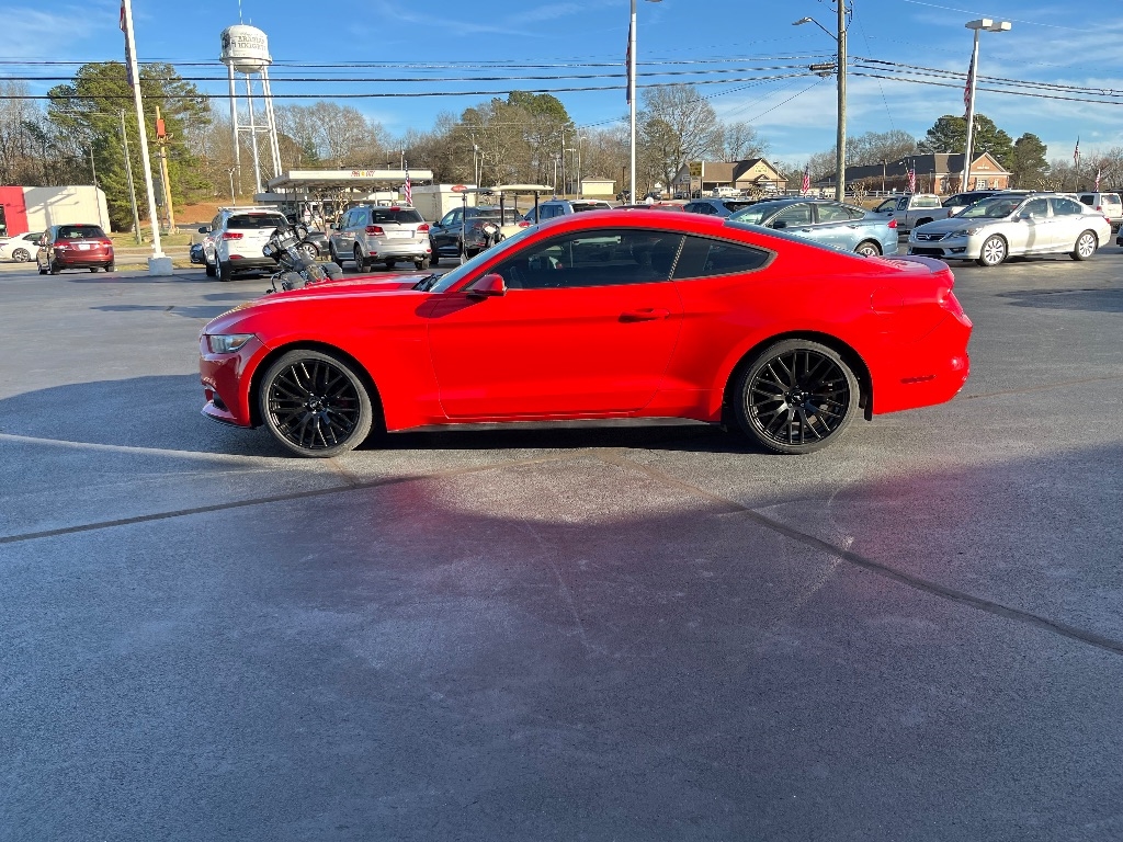 Ford Mustang 2dr Fastback EcoBoost 2015