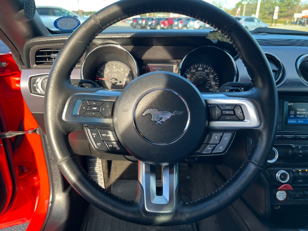 Ford Mustang 2dr Fastback EcoBoost 2015