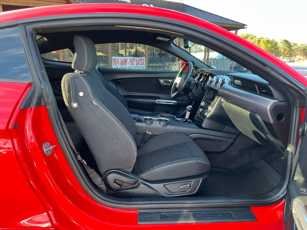 Ford Mustang 2dr Fastback EcoBoost 2015