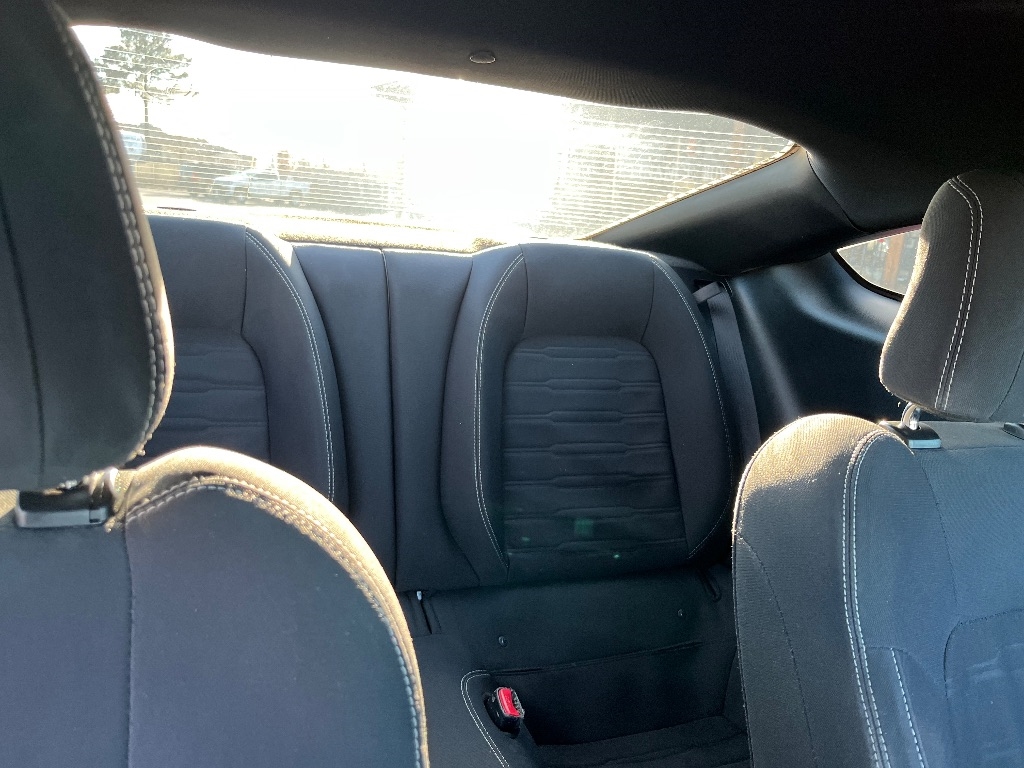 Ford Mustang 2dr Fastback EcoBoost 2015