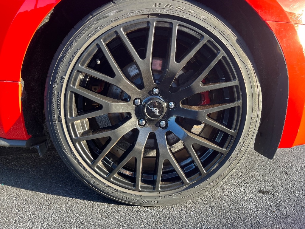 Ford Mustang 2dr Fastback EcoBoost 2015