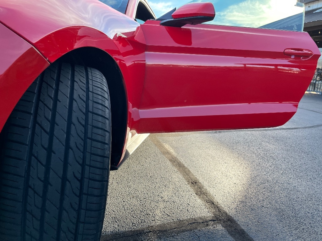 Ford Mustang 2dr Fastback EcoBoost 2015