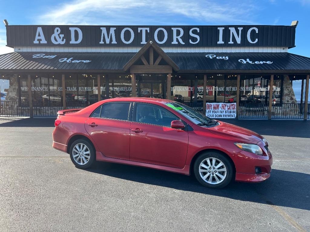 Toyota Corolla 4dr Sdn Man (Natl) 2010