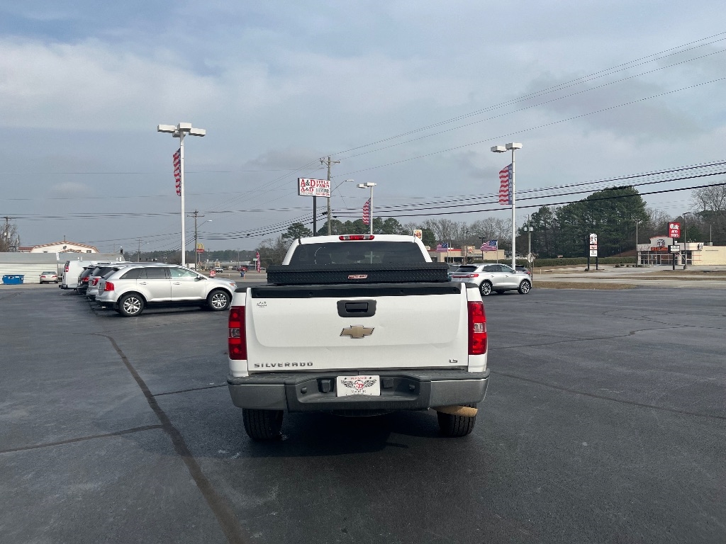 Chevrolet Silverado 1500 2WD Ext Cab 143.5" LS 2009