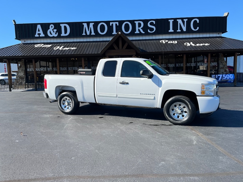2009 Chevrolet Silverado 1500 2WD Ext Cab 143.5" LS