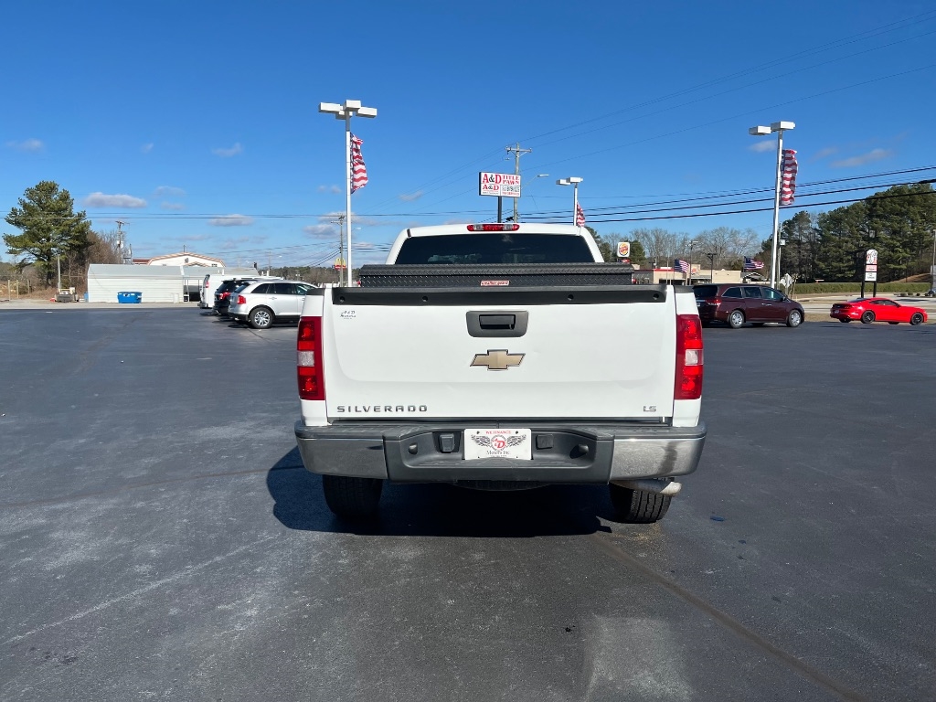 Chevrolet Silverado 1500 2WD Ext Cab 143.5" LS 2009
