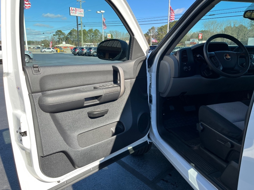 Chevrolet Silverado 1500 2WD Ext Cab 143.5" LS 2009