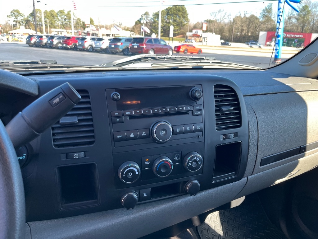 Chevrolet Silverado 1500 2WD Ext Cab 143.5" LS 2009