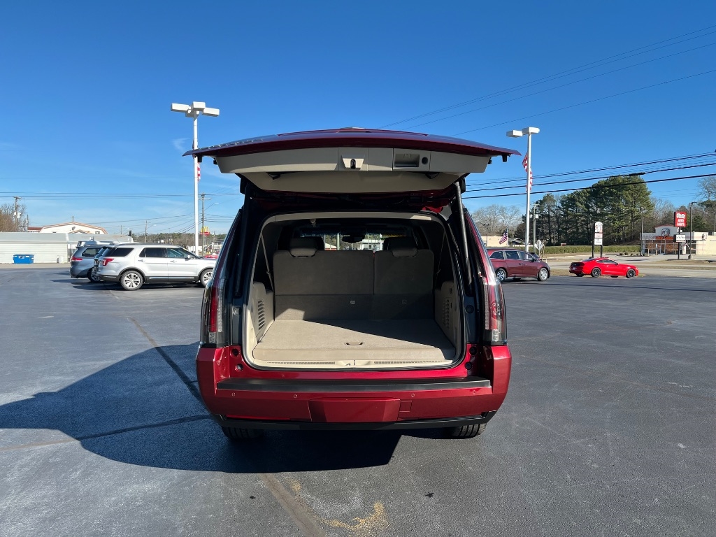 Cadillac Escalade ESV 4WD 4dr Premium Collection 2016