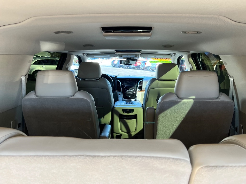 Cadillac Escalade ESV 4WD 4dr Premium Collection 2016