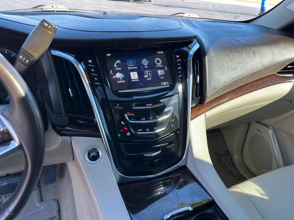 Cadillac Escalade ESV 4WD 4dr Premium Collection 2016