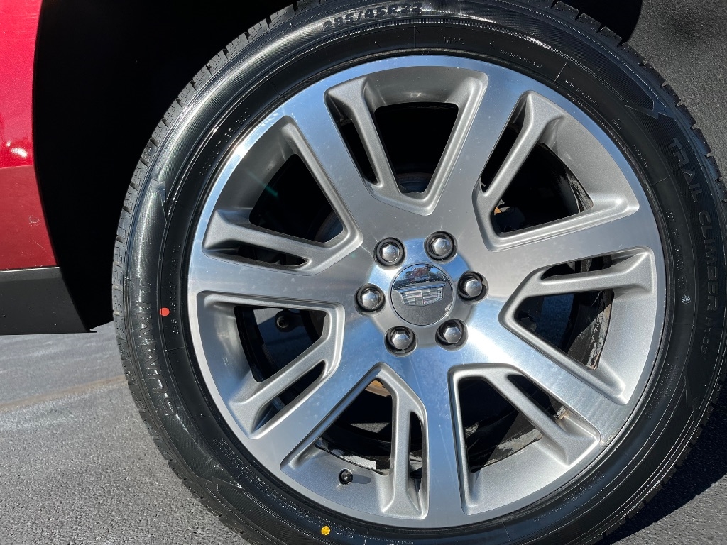 Cadillac Escalade ESV 4WD 4dr Premium Collection 2016