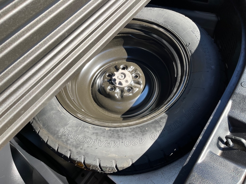 Toyota RAV4 AWD 4dr Limited (Natl) 2013