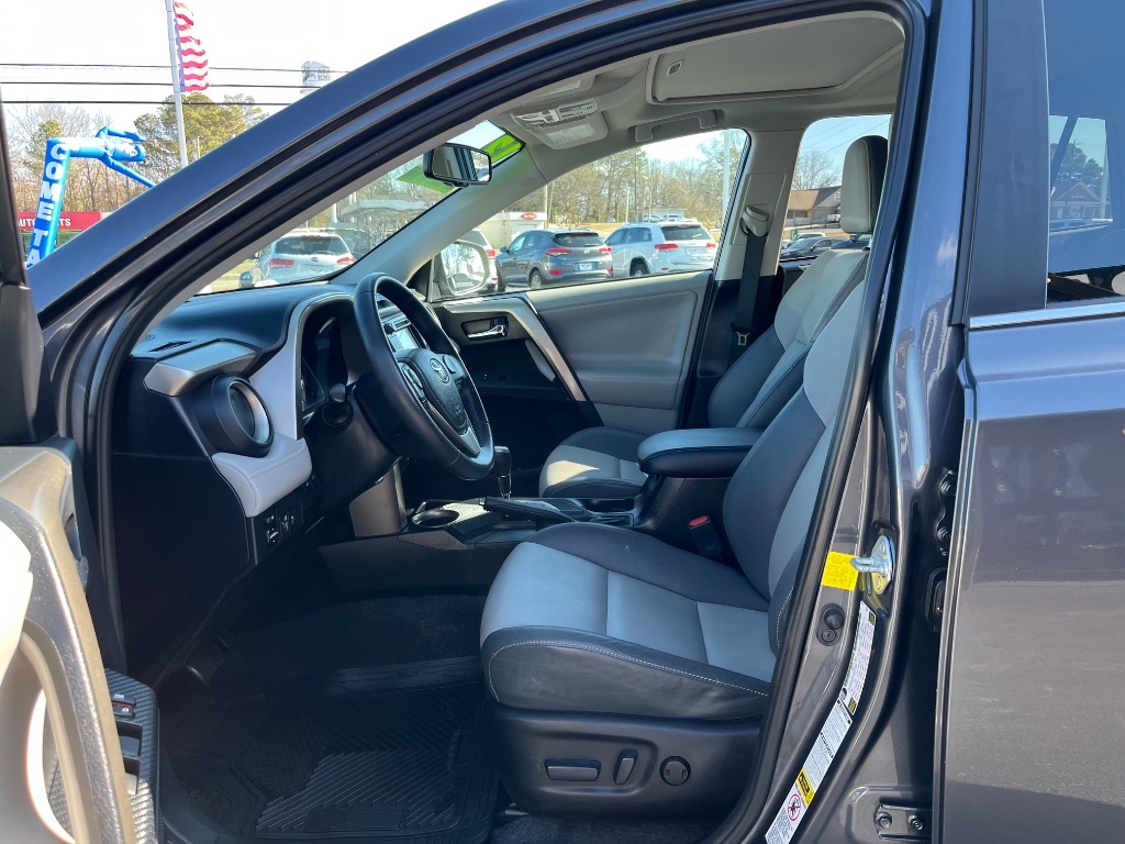 Toyota RAV4 AWD 4dr Limited (Natl) 2013