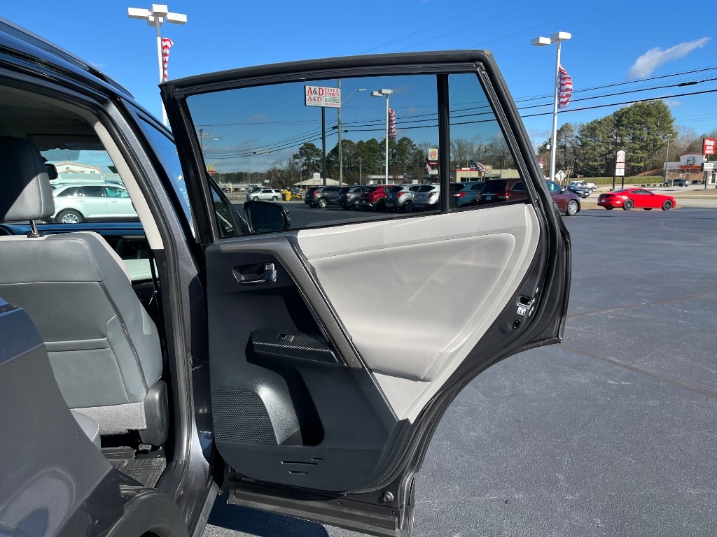 Toyota RAV4 AWD 4dr Limited (Natl) 2013