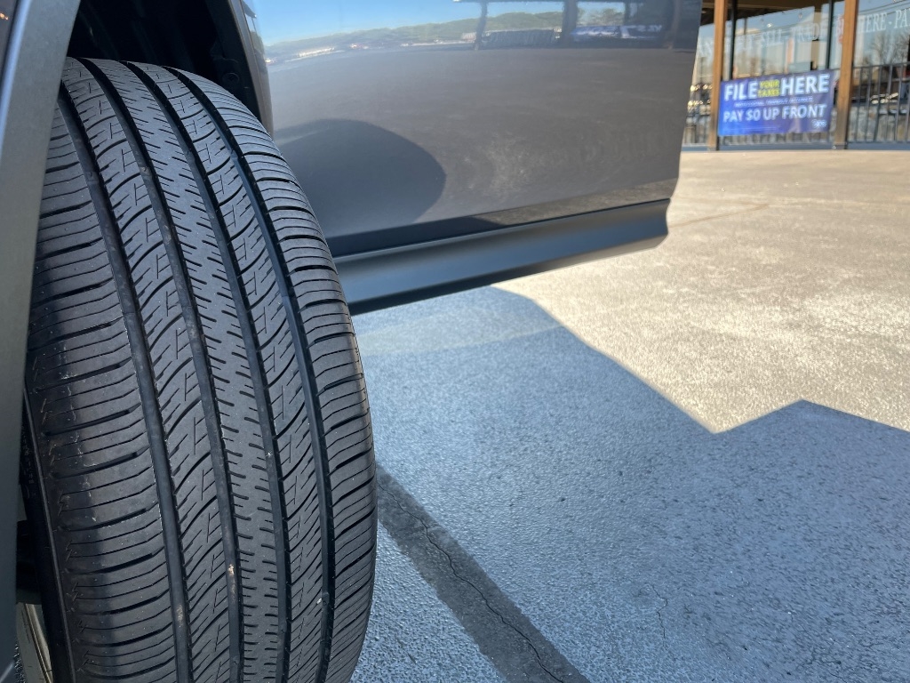 Toyota RAV4 AWD 4dr Limited (Natl) 2013