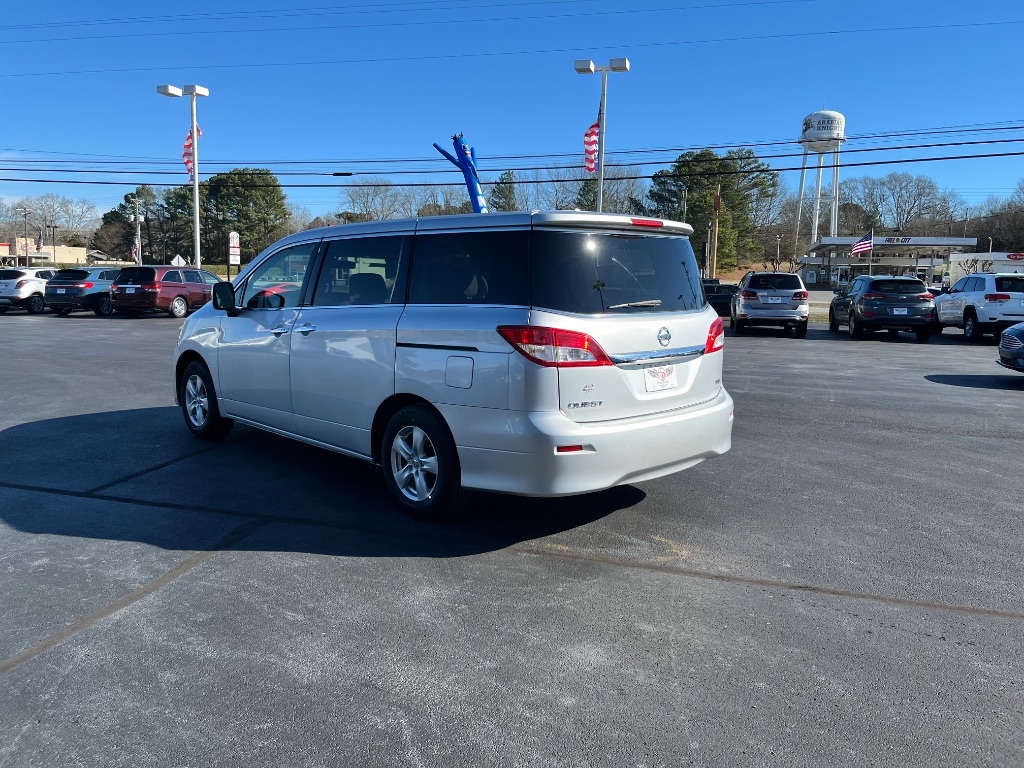 Nissan Quest 4dr Platinum 2015