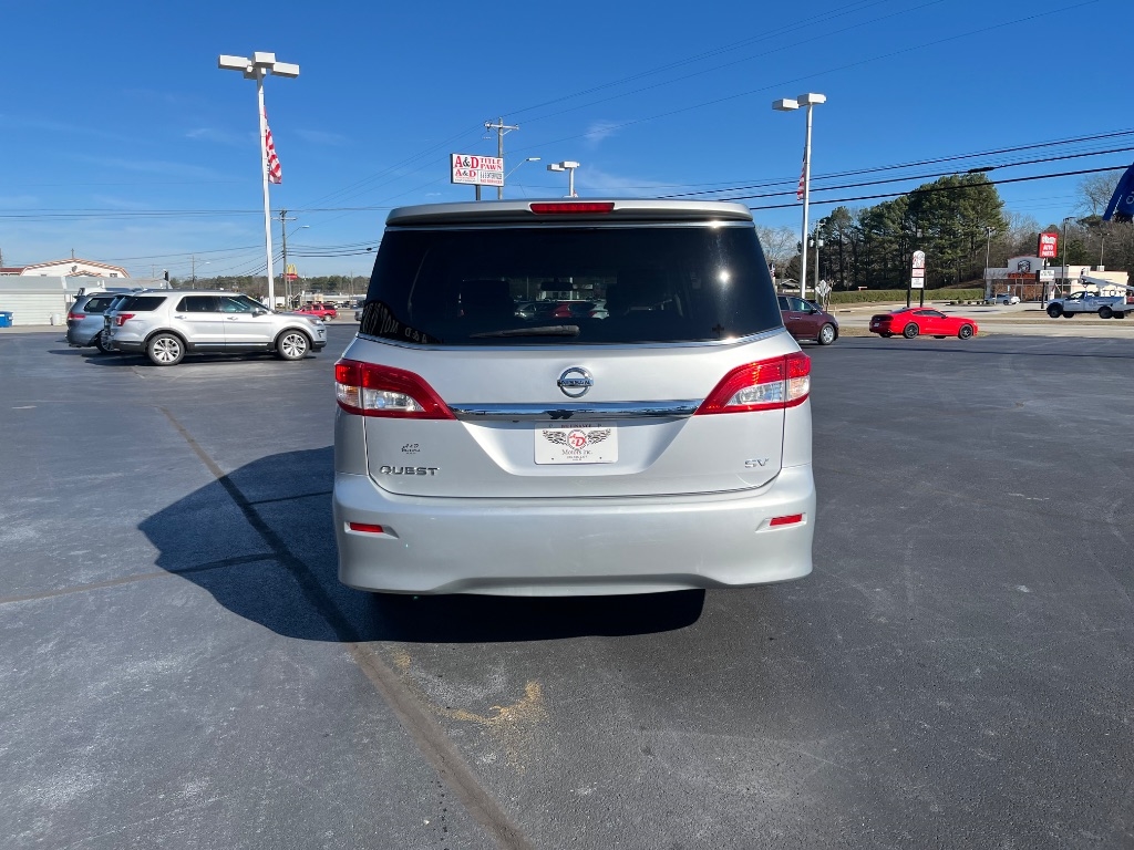Nissan Quest 4dr Platinum 2015