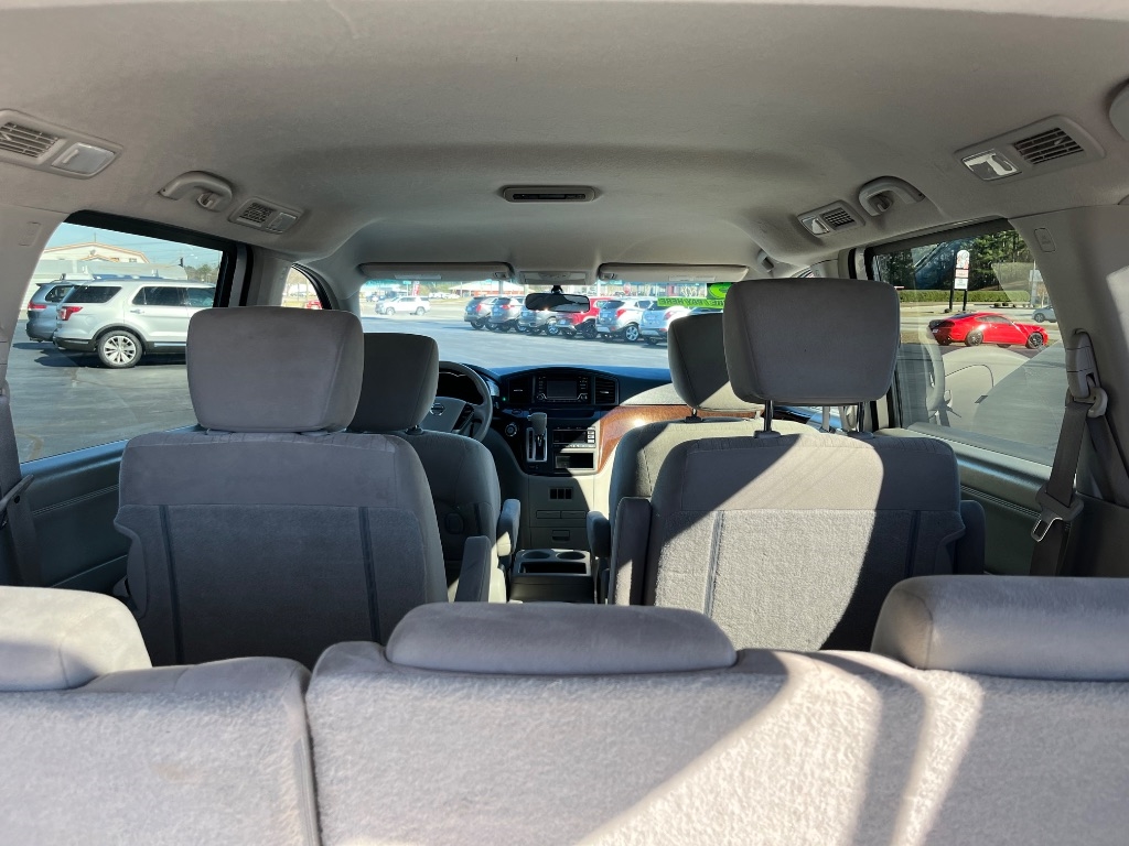 Nissan Quest 4dr Platinum 2015