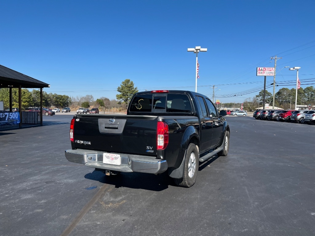Nissan Frontier Crew Cab 4x2 SV V6 Auto 2018