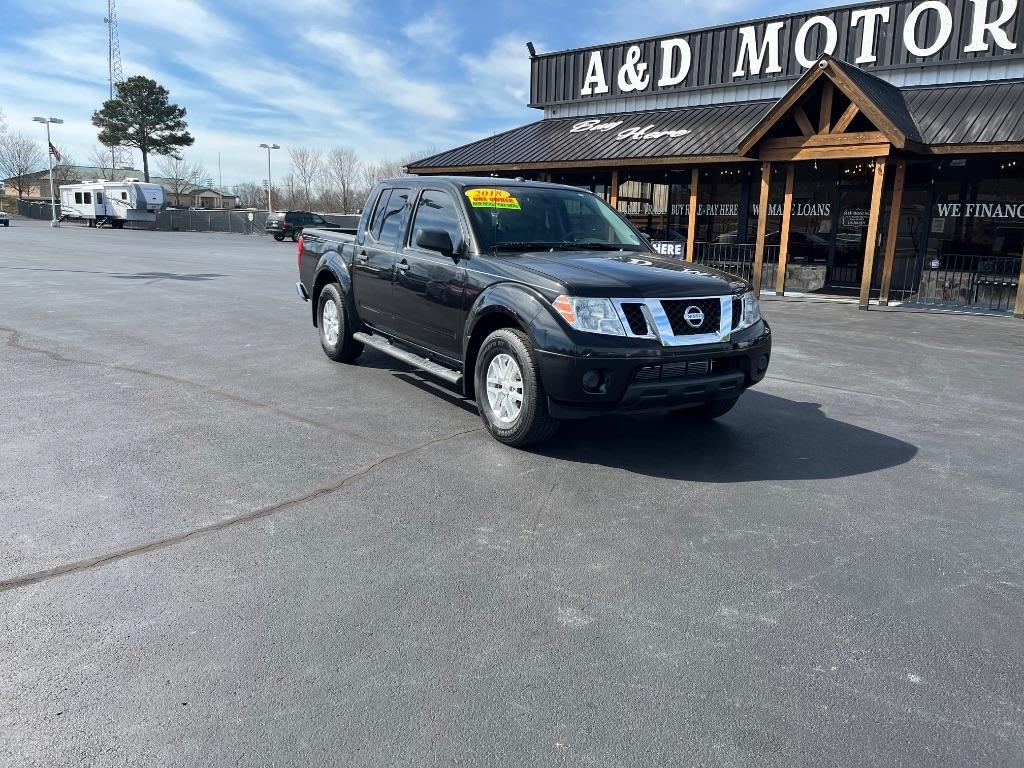 Nissan Frontier Crew Cab 4x2 SV V6 Auto 2018