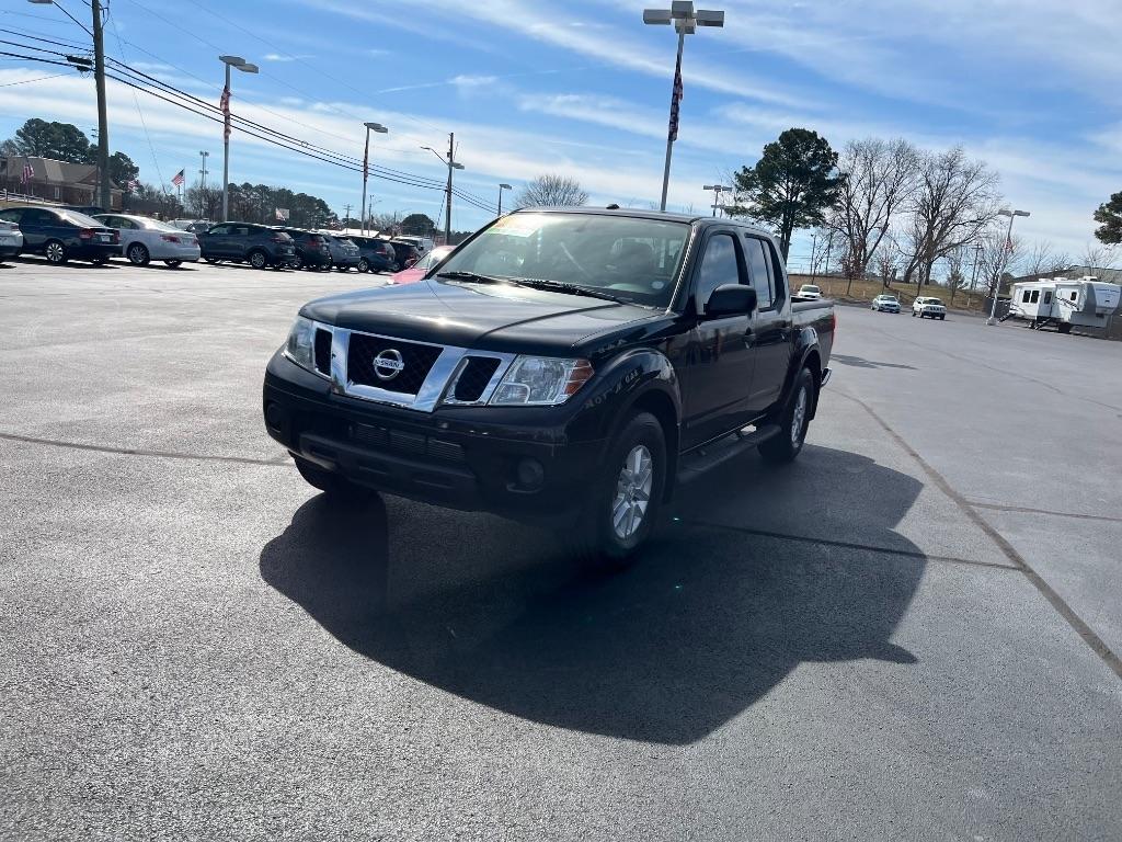 Nissan Frontier Crew Cab 4x2 SV V6 Auto 2018