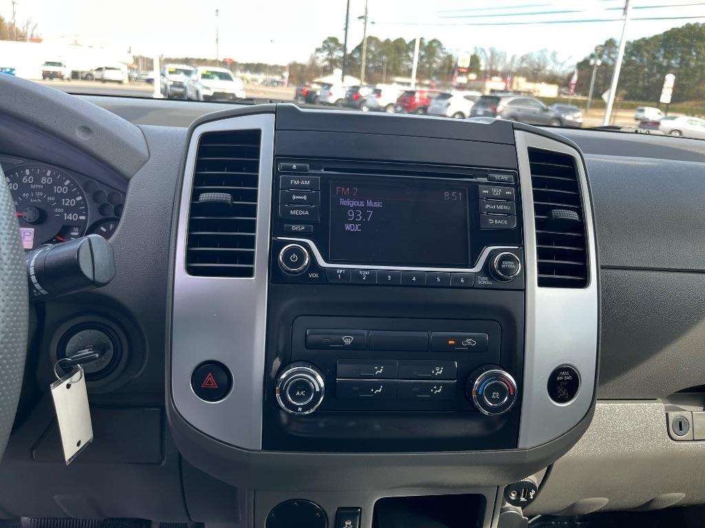 Nissan Frontier Crew Cab 4x2 SV V6 Auto 2018