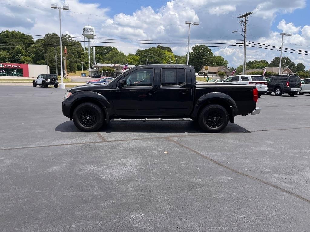 Nissan Frontier Crew Cab 4x2 SV V6 Auto 2018