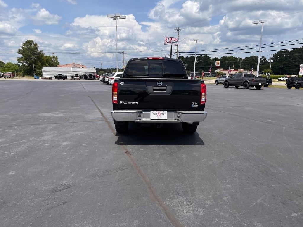 Nissan Frontier Crew Cab 4x2 SV V6 Auto 2018