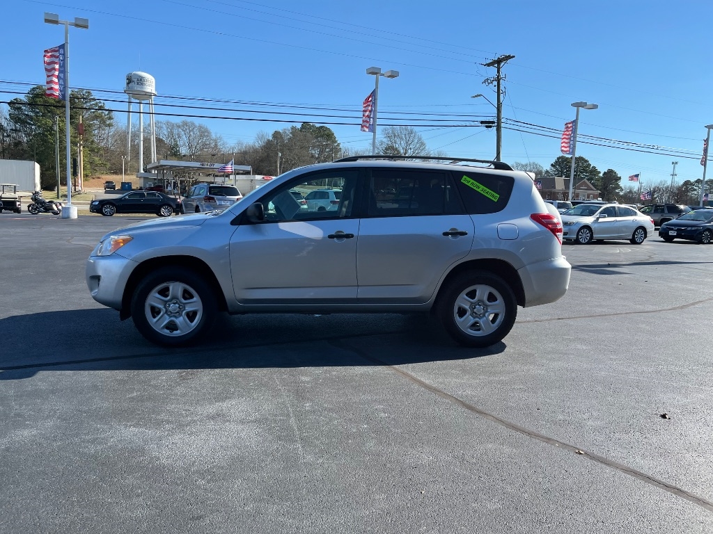 Toyota RAV4 FWD 4dr 4-cyl 4-Spd AT (Natl) 2011