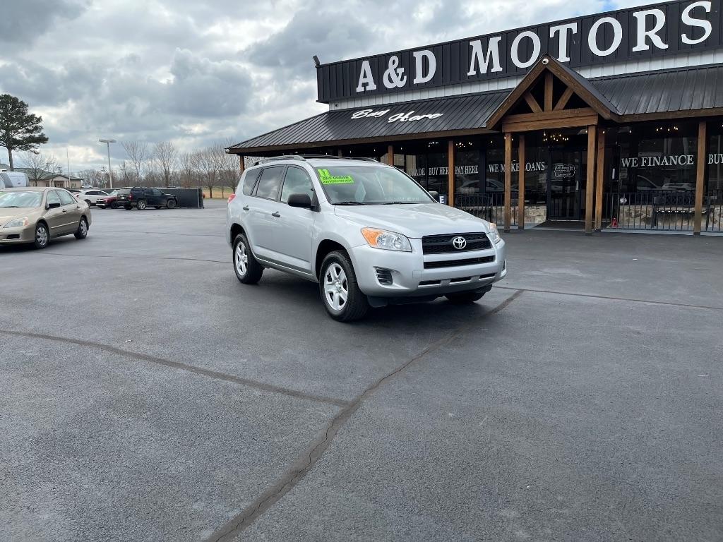 Toyota RAV4 FWD 4dr 4-cyl 4-Spd AT (Natl) 2011