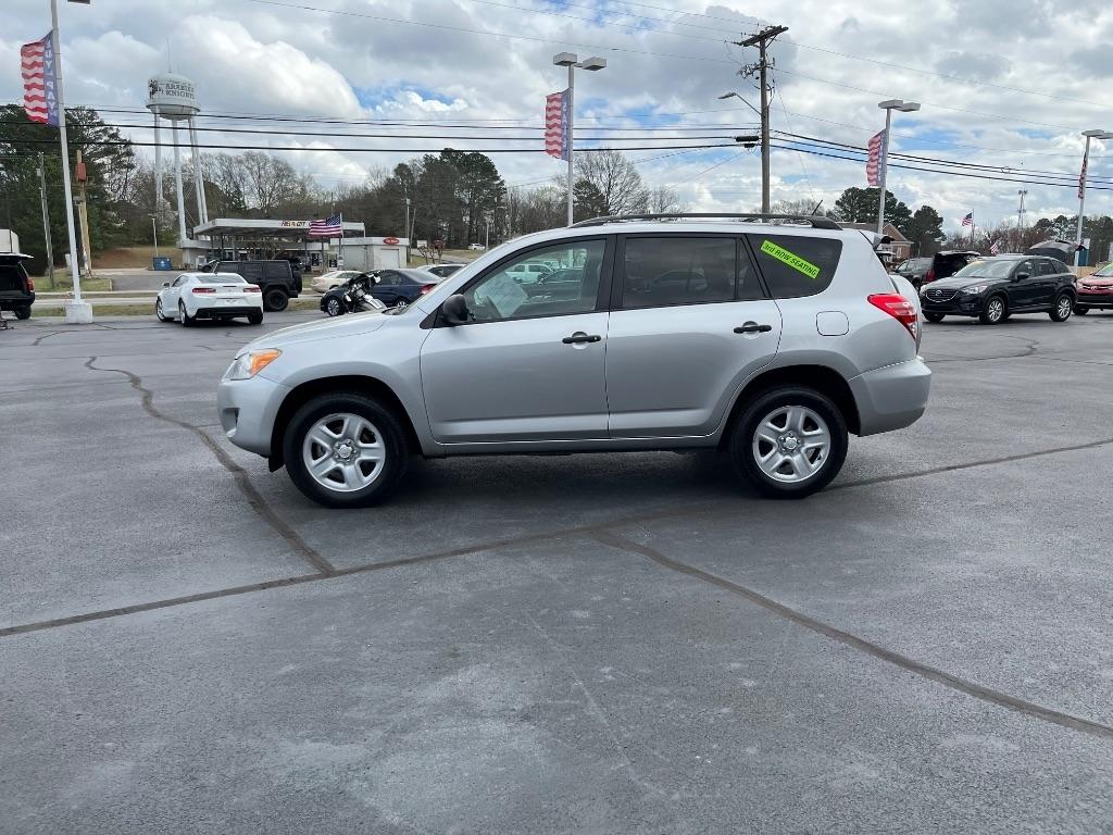 Toyota RAV4 FWD 4dr 4-cyl 4-Spd AT (Natl) 2011