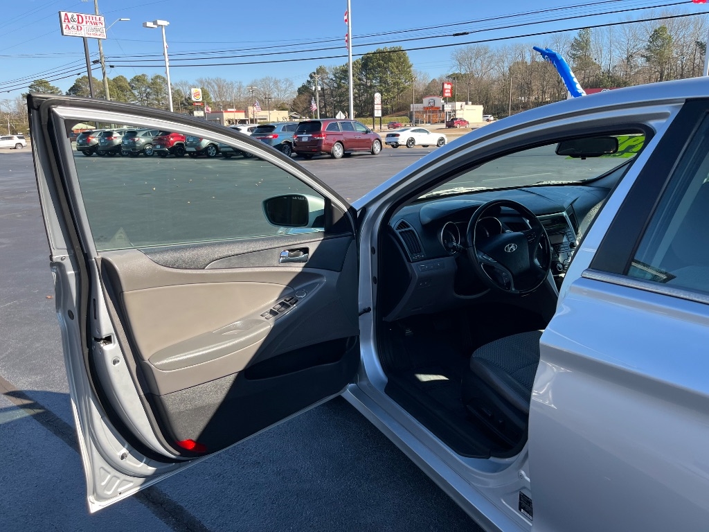 Hyundai Sonata 4dr Sdn 2.0T Auto SE 2012