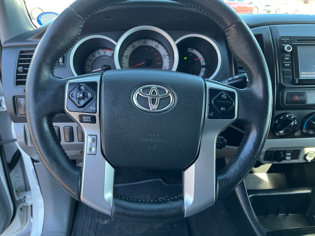 Toyota Tacoma 2WD Access Cab I4 AT PreRunner (Natl) 2015