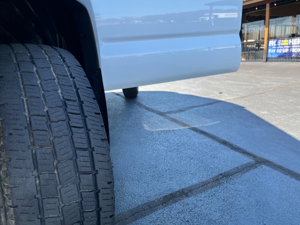 Toyota Tacoma 2WD Access Cab I4 AT PreRunner (Natl) 2015