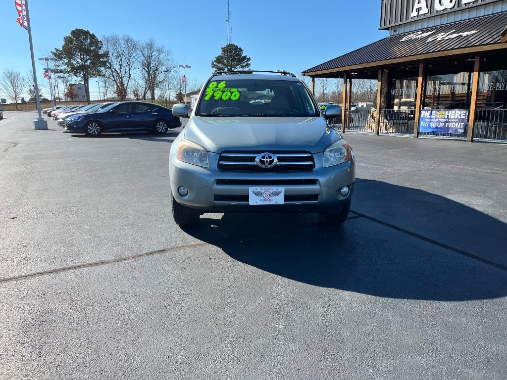 Toyota RAV4 4dr Limited 4-cyl 4WD (Natl) 2006